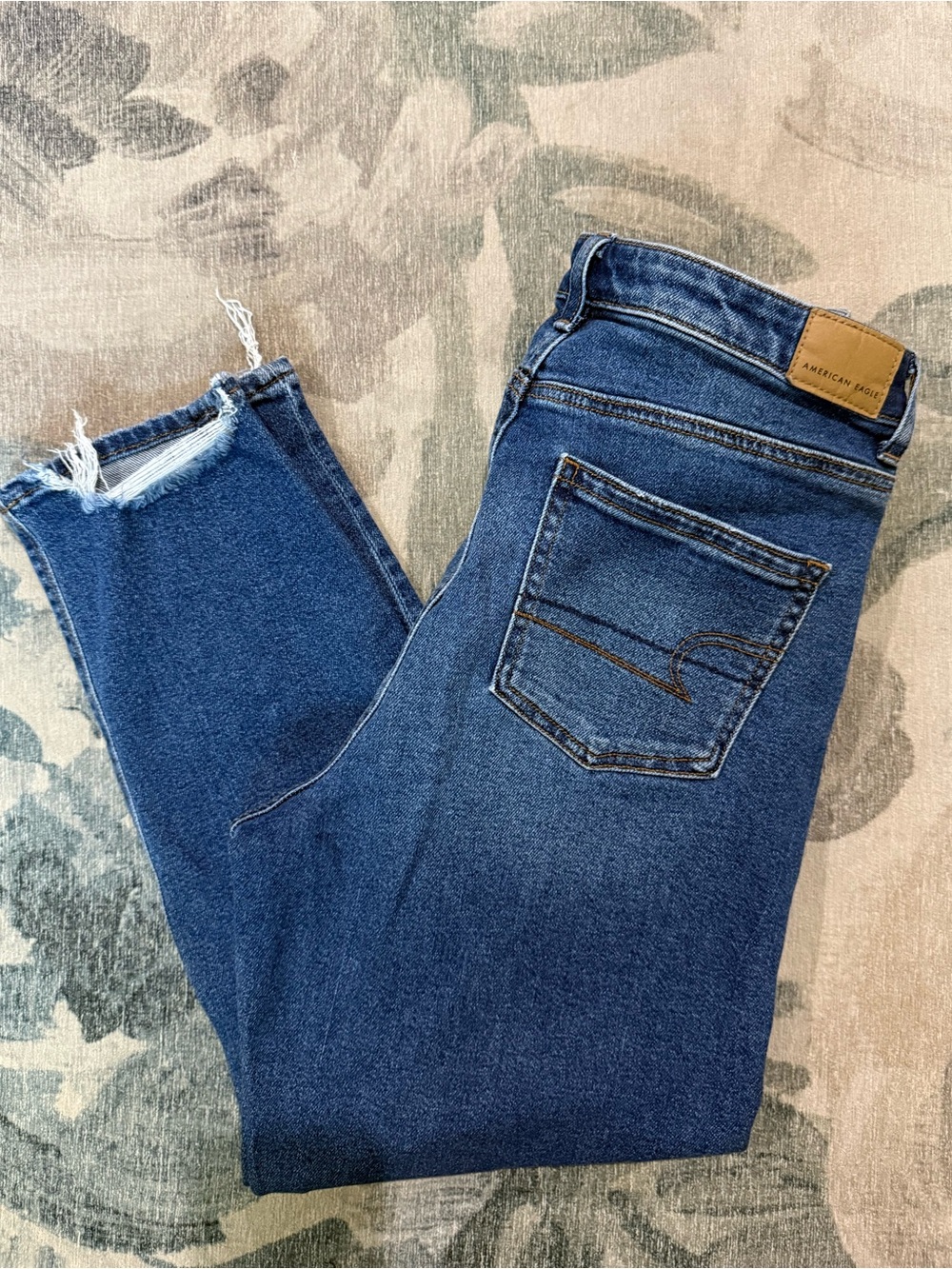 American Eagle  High-Rise Cropped Skinny Jeans with Distressing